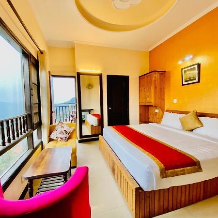 Hotel Aachman Regency Shimla Bagian luar foto
