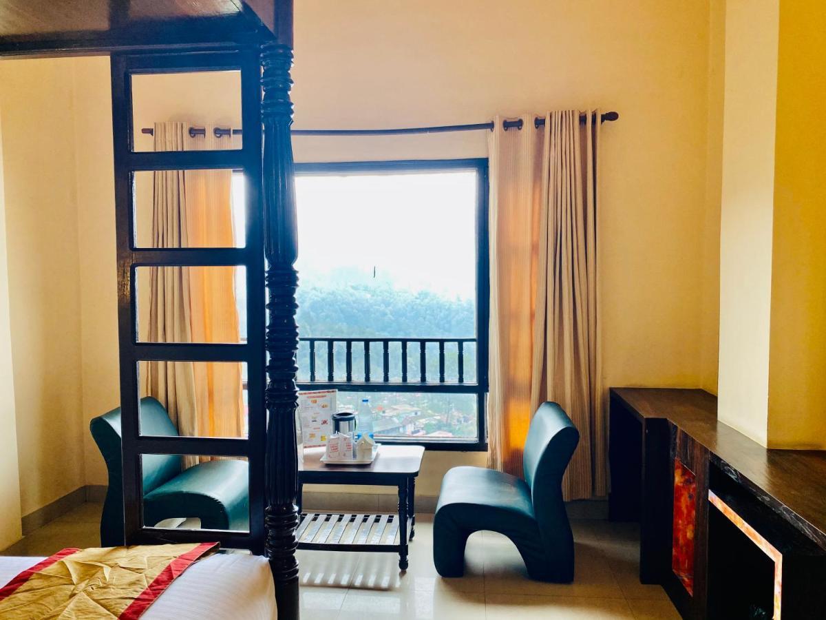 Hotel Aachman Regency Shimla Bagian luar foto
