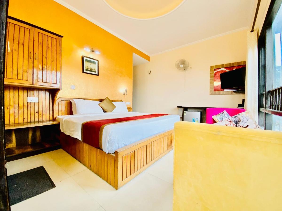 Hotel Aachman Regency Shimla Bagian luar foto