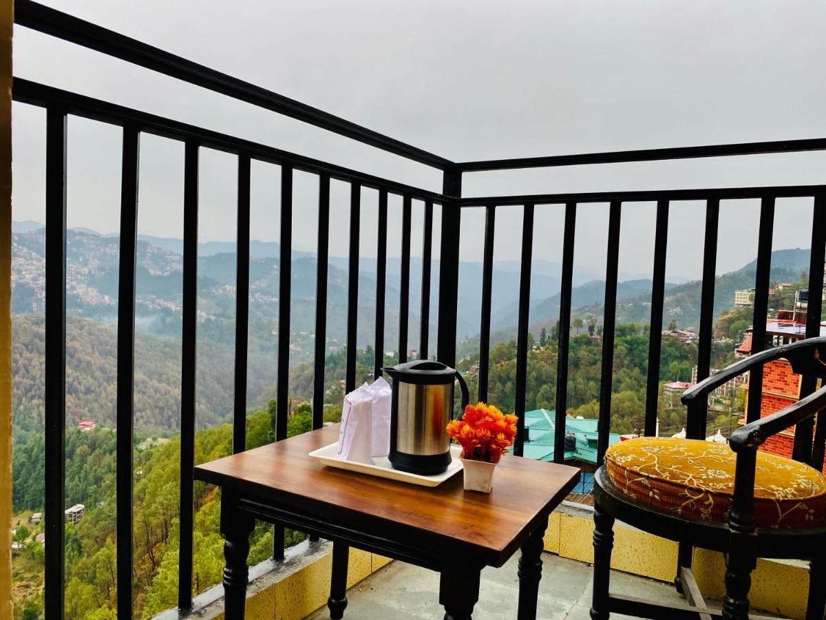 Hotel Aachman Regency Shimla Bagian luar foto